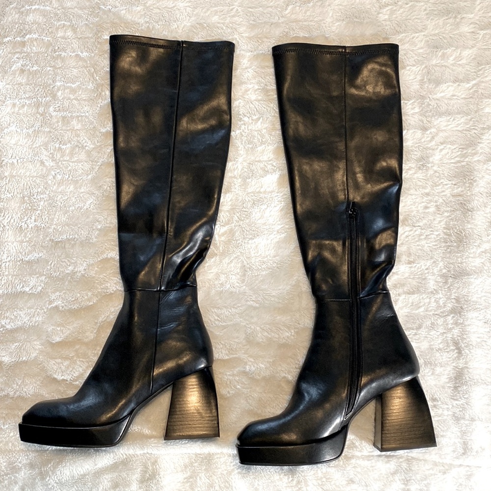 DAUPHIN BOOTS